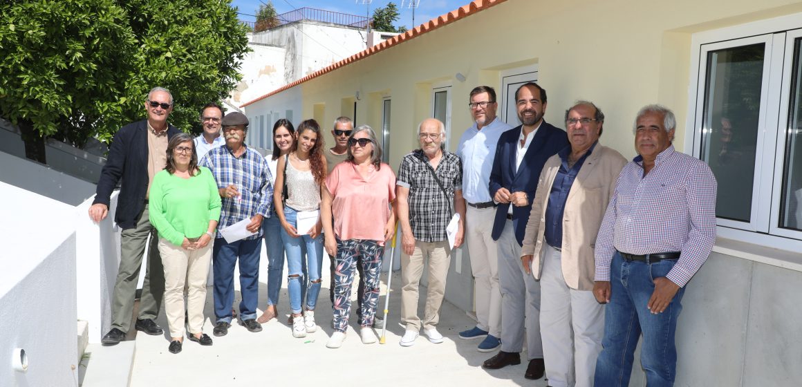 Câmara de Santarém entrega quatro habitações em Alfange