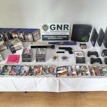 GNR apanha suspeito e recupera material de furto