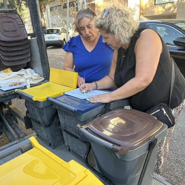 Ecolezíria lança projeto-piloto de recolha porta-a-porta de reciclagem