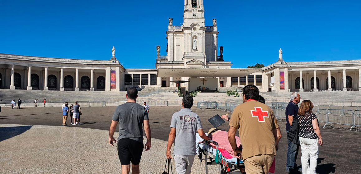 “Ambulância Mágica” concretiza desejo de doente de visitar o Santuário de Fátima