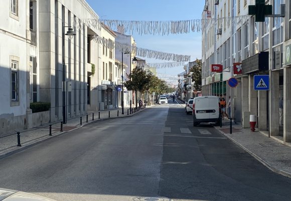 Militar da GNR atropelada no centro de Almeirim